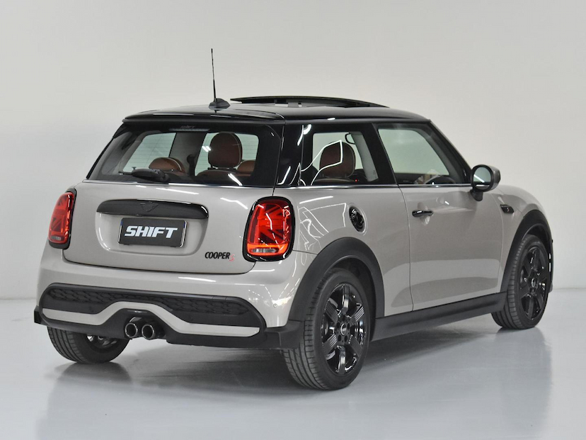 Foto do veículo MINI COOPER  S TOP 2.0 2023 14.525 KM 210.000,00