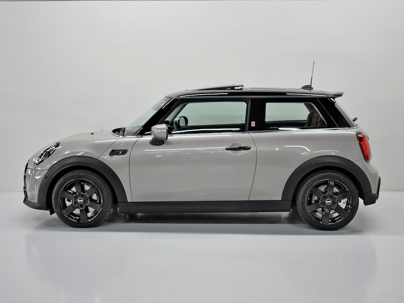 Foto do veículo MINI COOPER  S TOP 2.0 2023 14.525 KM 210.000,00