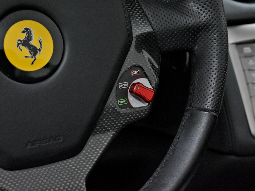 Foto do veículo FERRARI CALIFORNIA  2010 4.810 KM 1.400.000,00