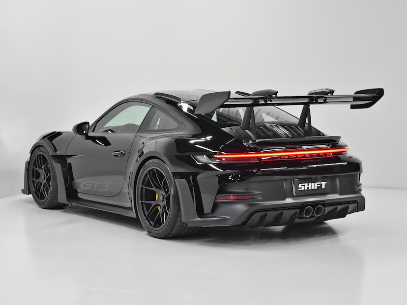 Foto do veículo PORSCHE 911  GT3 RS 2024 190 KM 3.750.000,00