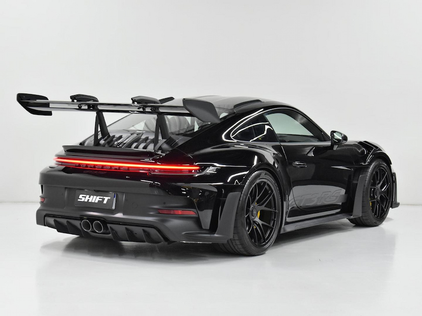 Foto do veículo PORSCHE 911  GT3 RS 2024 190 KM 3.750.000,00
