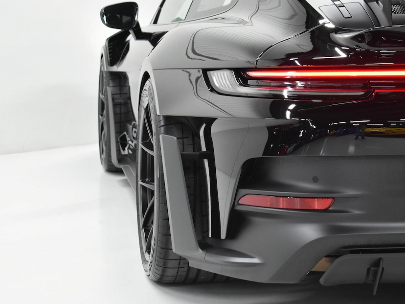 Foto do veículo PORSCHE 911  GT3 RS 2024 190 KM 3.750.000,00