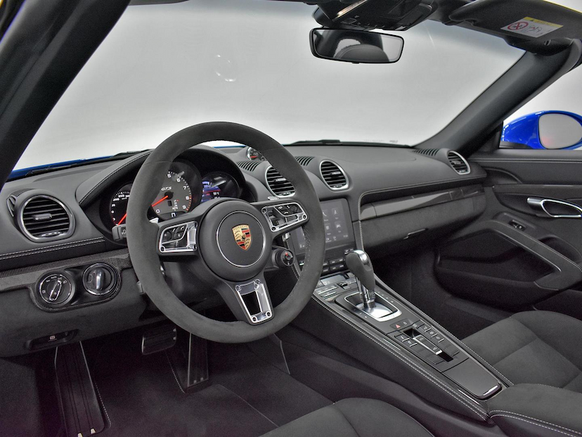 Foto do veículo PORSCHE 718  BOXSTER GTS 4.0 400CV 2024 215 KM 790.000,00