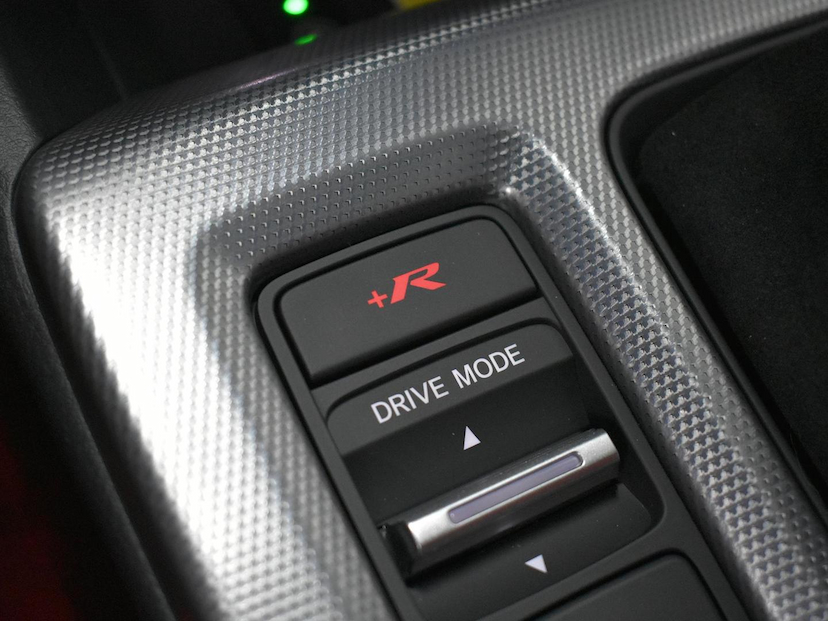 Foto do veículo HONDA CIVIC  TYPE-R 2.0 TURBO 16V 2024 160 KM 410.000,00