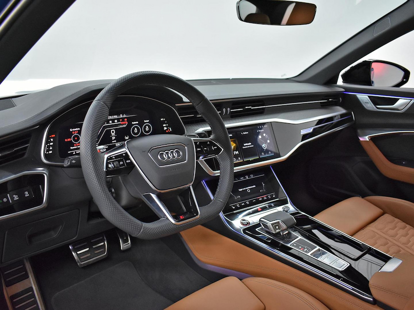 Foto do veículo AUDI RS6  4.0 AVANT TFSI BI-TB QUAT.TIP.(HIB.) 2024 6.245 KM 1.100.000,00