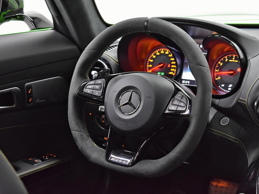 Foto do veículo MERCEDES-BENZ AMG GT  R 2018 4.560 KM 1.400.000,00