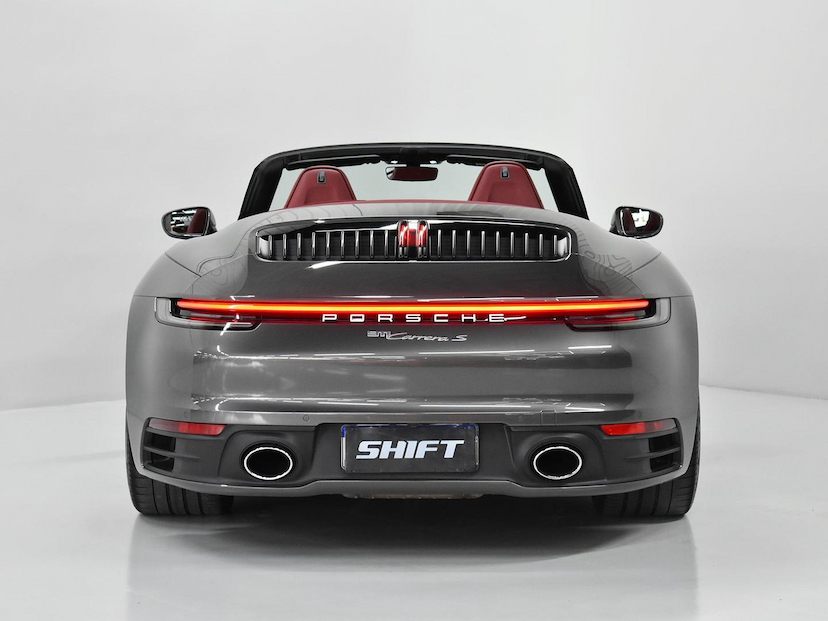 Foto do veículo PORSCHE 911  CARRERA S CABRIOLET 3.0 2021 17.460 KM 950.000,00