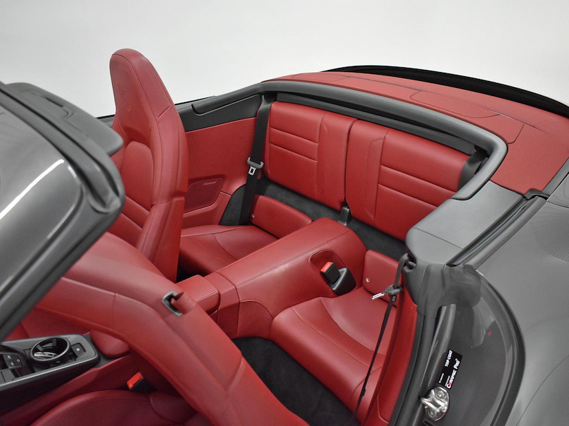 Foto do veículo PORSCHE 911  CARRERA S CABRIOLET 3.0 2021 17.460 KM 950.000,00