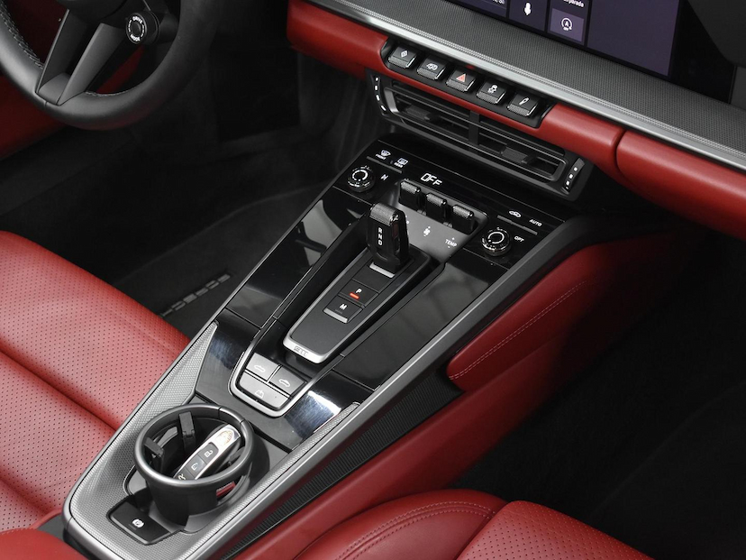 Foto do veículo PORSCHE 911  CARRERA S CABRIOLET 3.0 2021 17.460 KM 950.000,00