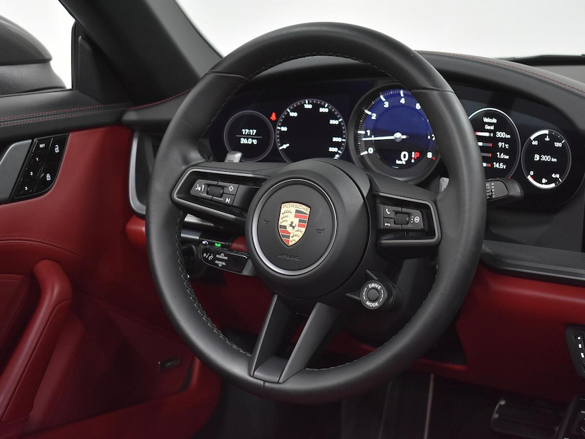 Foto do veículo PORSCHE 911  CARRERA S CABRIOLET 3.0 2021 17.460 KM 950.000,00