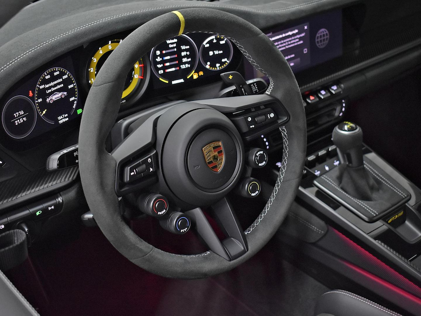 Foto do veículo PORSCHE 911  GT3 RS 2024 2.010 KM 3.750.000,00