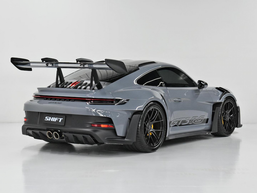 Foto do veículo PORSCHE 911  GT3 RS 2024 2.010 KM 3.750.000,00