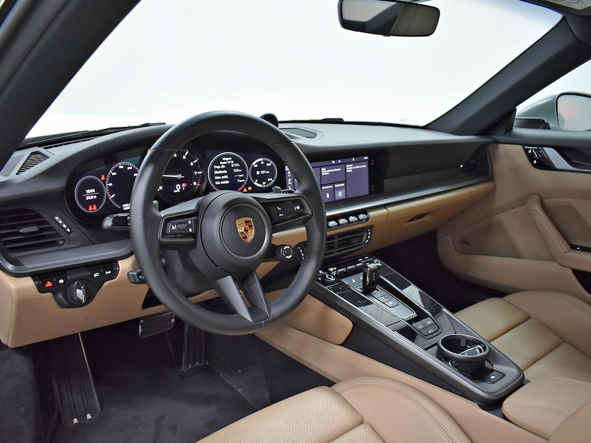 Foto do veículo PORSCHE 911  CARRERA COUPE 3.0 (991/992) 2020 16.660 KM 720.000,00
