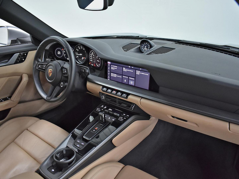 Foto do veículo PORSCHE 911  CARRERA COUPE 3.0 (991/992) 2020 16.660 KM 720.000,00