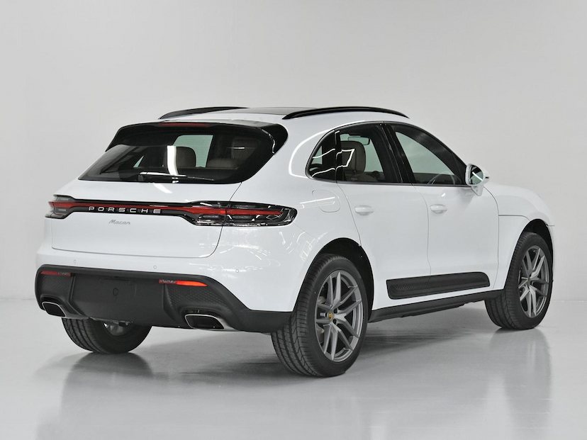 Foto do veículo PORSCHE MACAN  2.0 TURBO 2025 30 KM 580.000,00