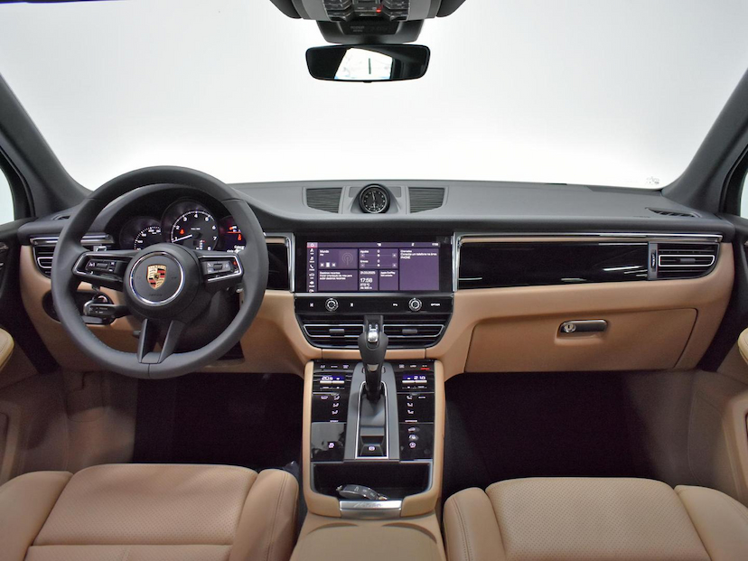 Foto do veículo PORSCHE MACAN  2.0 TURBO 2025 30 KM 580.000,00