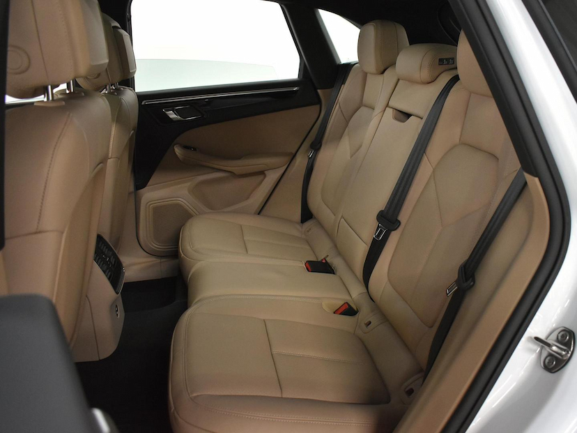 Foto do veículo PORSCHE MACAN  2.0 TURBO 2025 30 KM 580.000,00
