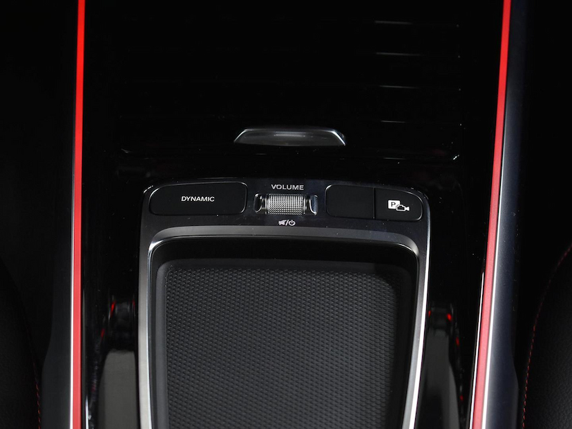 Foto do veículo MERCEDES-BENZ GLB 35 AMG  4MATIC 2024 4.520 KM 415.000,00