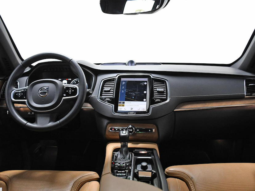 Foto do veículo VOLVO XC90 XC-90 T-6 INSCRIPTION 2.0 320 CV 2019 60.220 KM 269.000,00