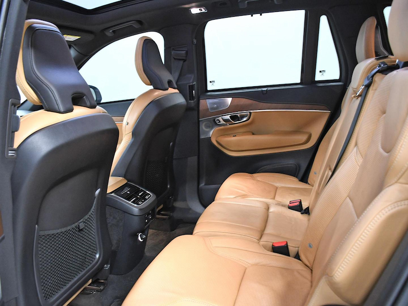 Foto do veículo VOLVO XC90 XC-90 T-6 INSCRIPTION 2.0 320 CV 2019 60.220 KM 269.000,00
