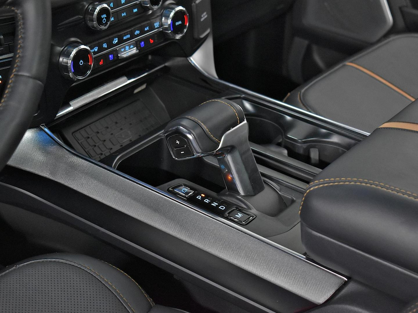 Foto do veículo FORD F-150 F-150 PLATINUM 4X4 5.0 V8 2023 10.890 KM 425.000,00