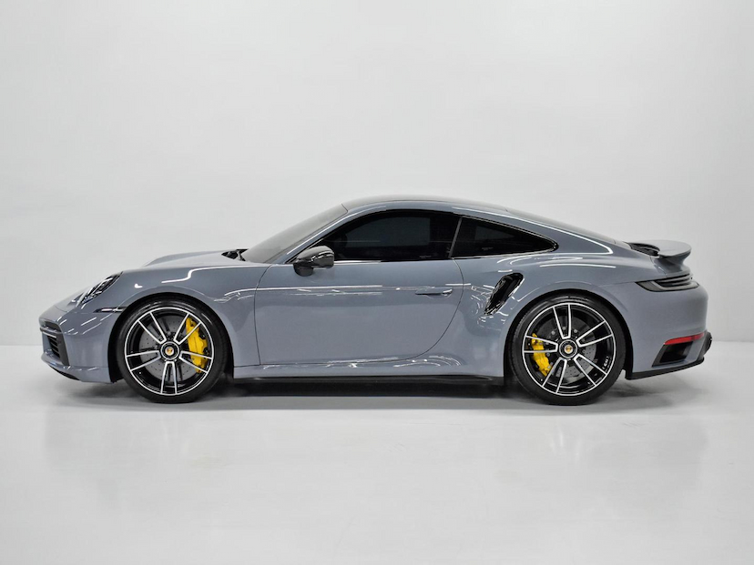 Foto do veículo PORSCHE 911  TURBO S COUPE 3.6/3.8 24V (991/992) 2023 3.040 KM 1.680.000,00