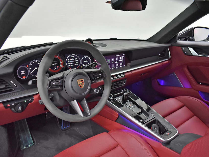 Foto do veículo PORSCHE 911  TURBO S COUPE 3.6/3.8 24V (991/992) 2023 3.040 KM 1.680.000,00
