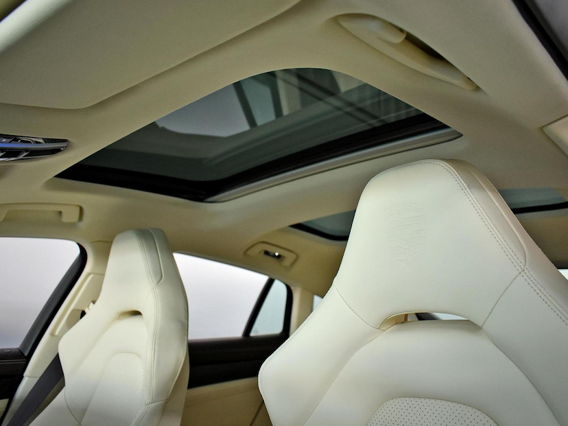 Foto do veículo PORSCHE PANAMERA  4S 2.9 560CV (HÍBRIDO) 2023 15.635 KM 730.000,00