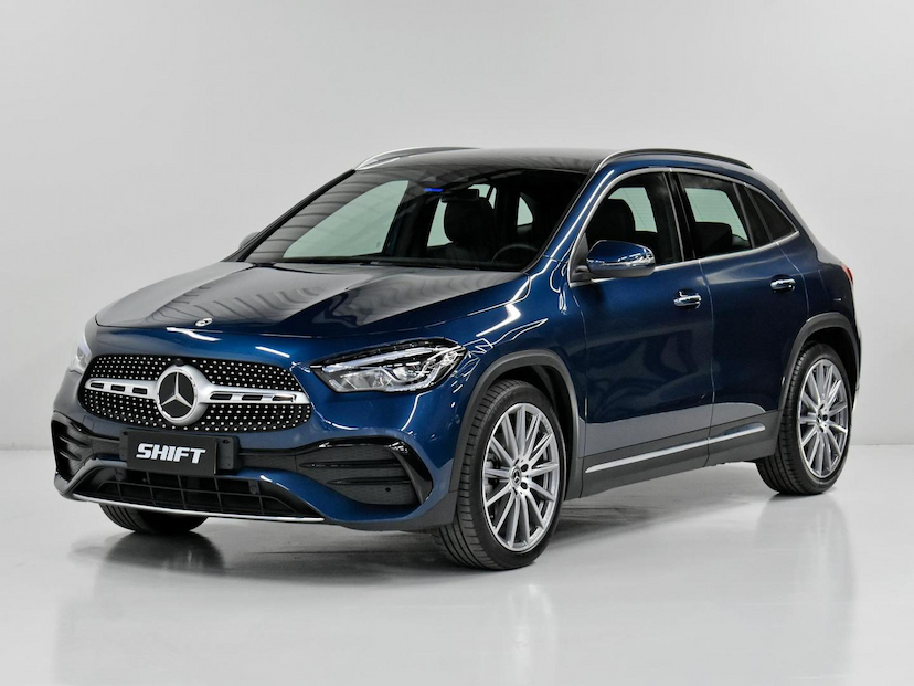 Foto do veículo MERCEDES-BENZ GLA 200  LINE 1.3 16V TB AUT. 2023 15.400 KM 290.000,00