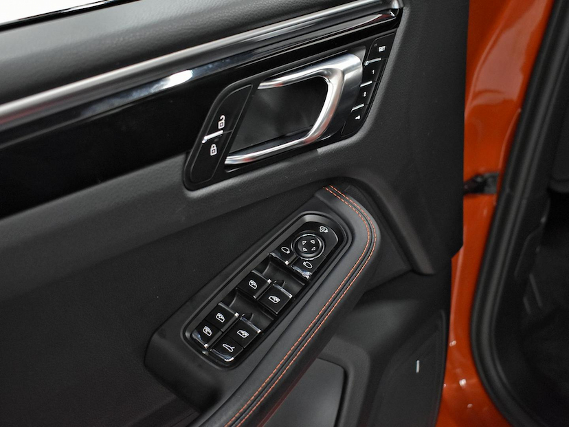 Foto do veículo PORSCHE MACAN  S 2.9  BI-TURBO 2022 33.155 KM 520.000,00