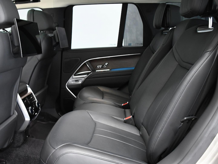Foto do veículo LAND ROVER RANGE ROVER AUTOBIOGRAPHY  4.4 V8 TB 530CV AUT. 2023 2.170 KM 1.290.000,00