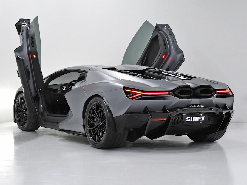 Foto do veículo LAMBORGHINI REVUELTO  COUPE LP 1015-4 (HIB) 2024 1.730 KM 6.950.000,00