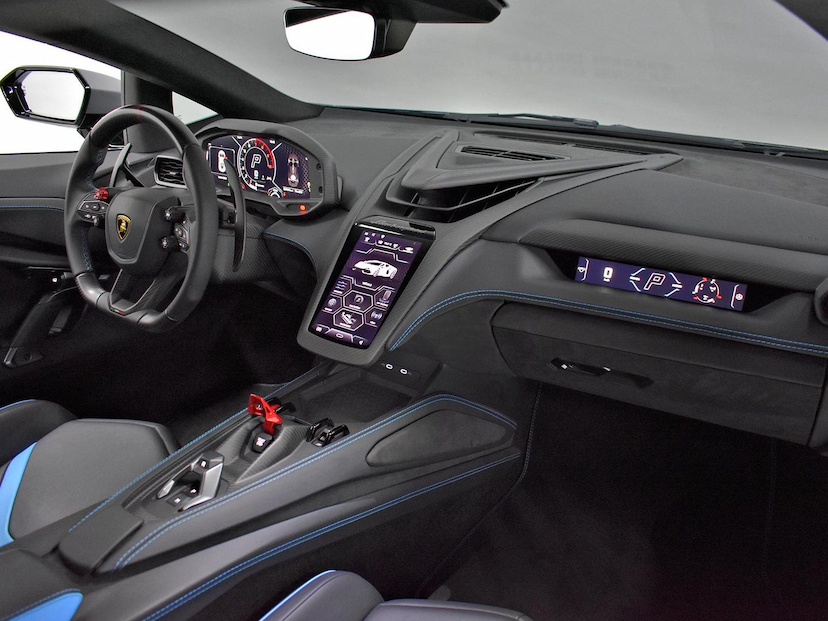 Foto do veículo LAMBORGHINI REVUELTO  COUPE LP 1015-4 (HIB) 2024 1.730 KM 6.950.000,00
