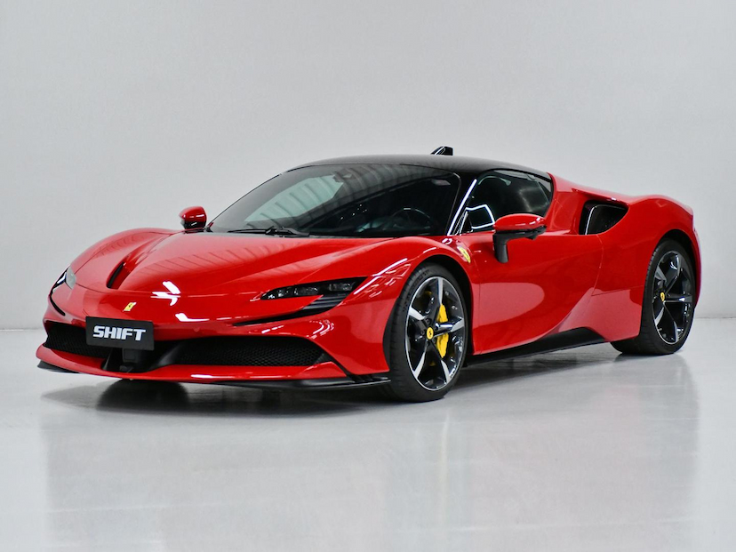 Foto do veículo FERRARI SF90  STRADALE 2022 1.495 KM 4.400.000,00