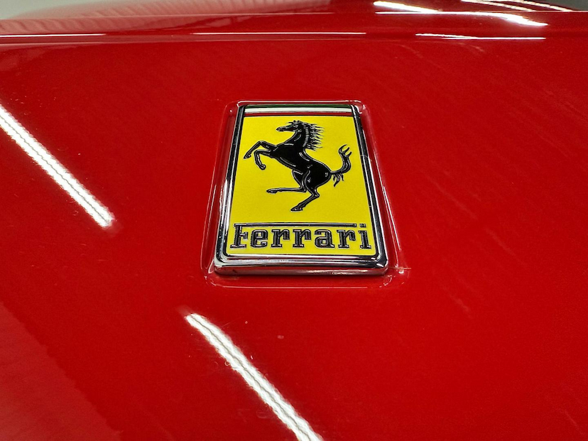 Foto do veículo FERRARI SF90  STRADALE 2022 1.495 KM 4.400.000,00