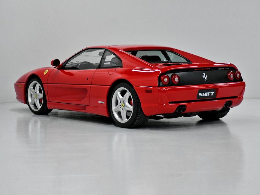 Foto do veículo FERRARI F355  F-1 GTS 3.5 2P 1999 28.570 KM 2.100.000,00