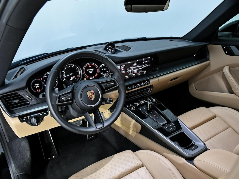 Foto do veículo PORSCHE 911  CARRERA 3.0 PDK 2020 10.525 KM 715.000,00