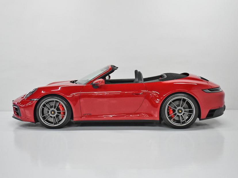 Foto do veículo PORSCHE 911  CARRERA 4 GTS CABRI. 3.0 24V (992) 2023 2.060 KM 1.190.000,00