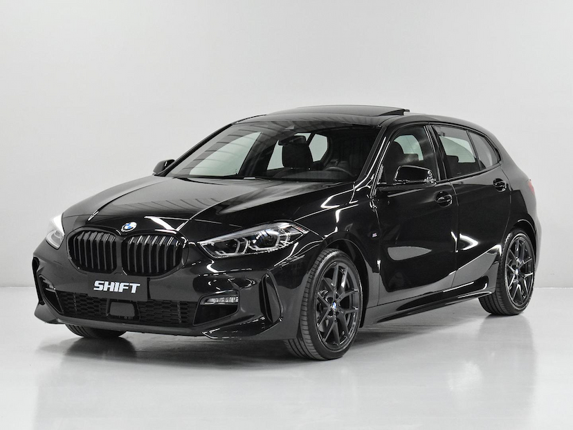 Foto do veículo BMW 118I  M SPORT 1.5 TB 12V AUT. 5P 2024 11.035 KM 265.000,00
