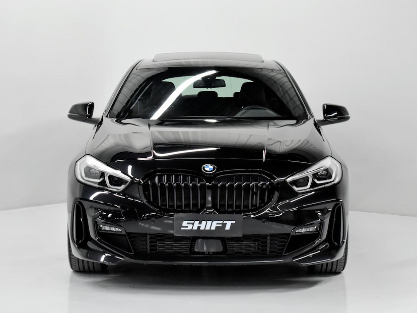 Foto do veículo BMW 118I  M SPORT 1.5 TB 12V AUT. 5P 2024 11.035 KM 265.000,00