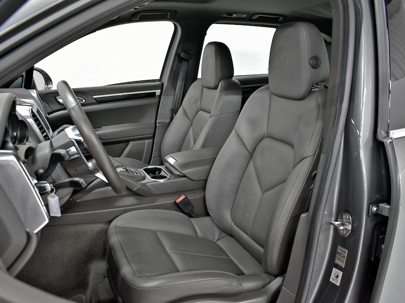 Foto do veículo PORSCHE CAYENNE  V6 3.6 4X4 300CV 2016 72.020 KM 190.000,00