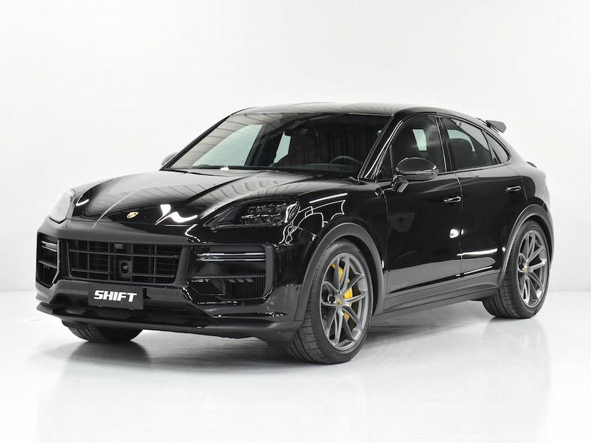 Foto do veículo PORSCHE CAYENNE  TURBO GT 4.0 V8 2024 5.130 KM 1.350.000,00