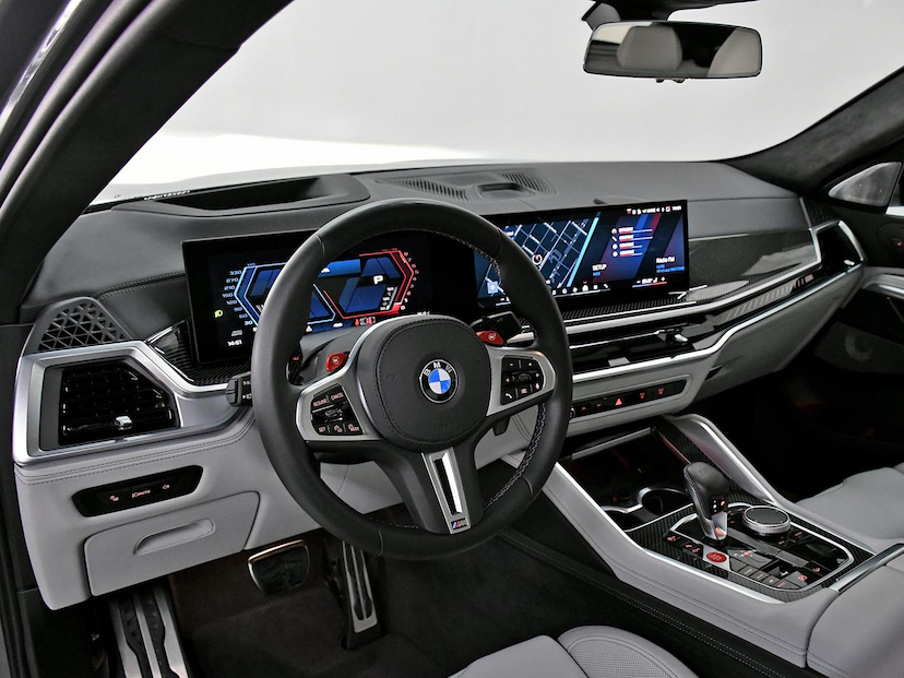 Foto do veículo BMW X6  M COMPETITION 2025 2.915 KM 1.190.000,00