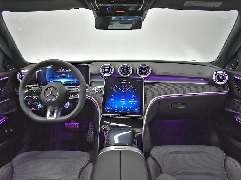 Foto do veículo MERCEDES-BENZ C 63 AMG C-63 AMG S E PERFORMANCE (HÍBRIDO) 2024 2.580 KM 750.000,00