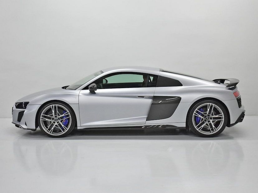 Foto do veículo AUDI R8  COUPÉ V10 5.2 FSI PERFORMANCE 2021 4.115 KM 1.740.000,00