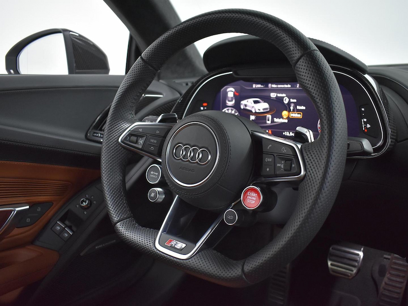Foto do veículo AUDI R8  COUPÉ V10 5.2 FSI PERFORMANCE 2021 4.115 KM 1.740.000,00