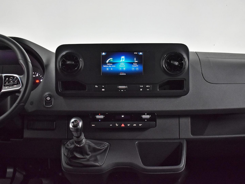 Foto do veículo MERCEDES-BENZ SPRINTER  416 VAN L. T.B. 10L 2.2 DIESEL 2020 41.125 KM 275.000,00