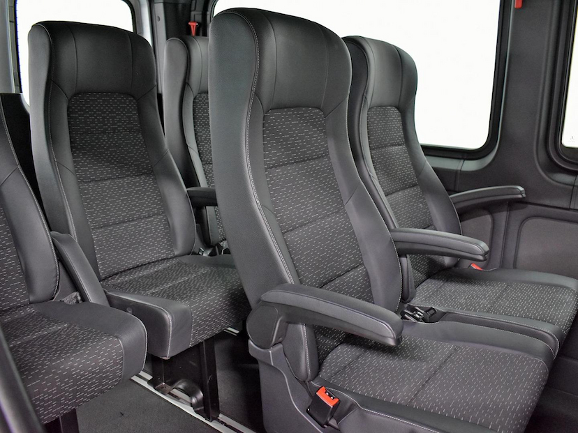 Foto do veículo MERCEDES-BENZ SPRINTER  416 VAN L. T.B. 10L 2.2 DIESEL 2020 41.125 KM 275.000,00
