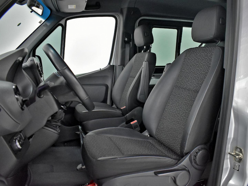 Foto do veículo MERCEDES-BENZ SPRINTER  416 VAN L. T.B. 10L 2.2 DIESEL 2020 41.125 KM 275.000,00
