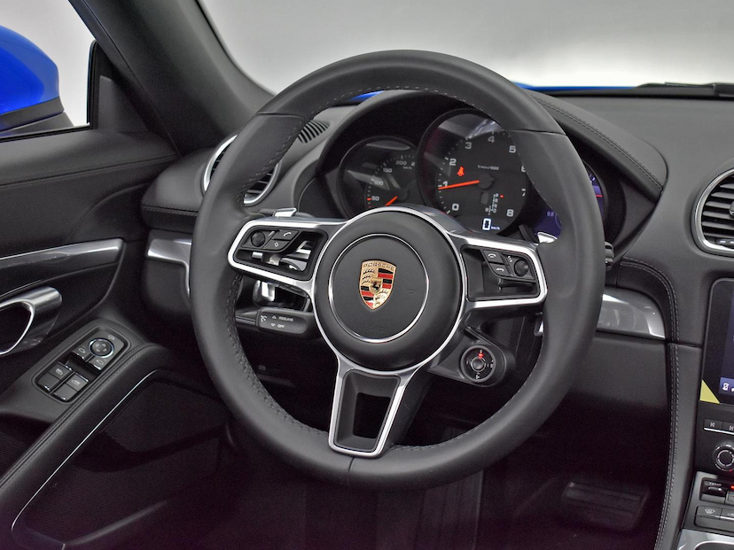 Foto do veículo PORSCHE 718  BOXSTER 2.0 300CV 2024 3.750 KM 580.000,00